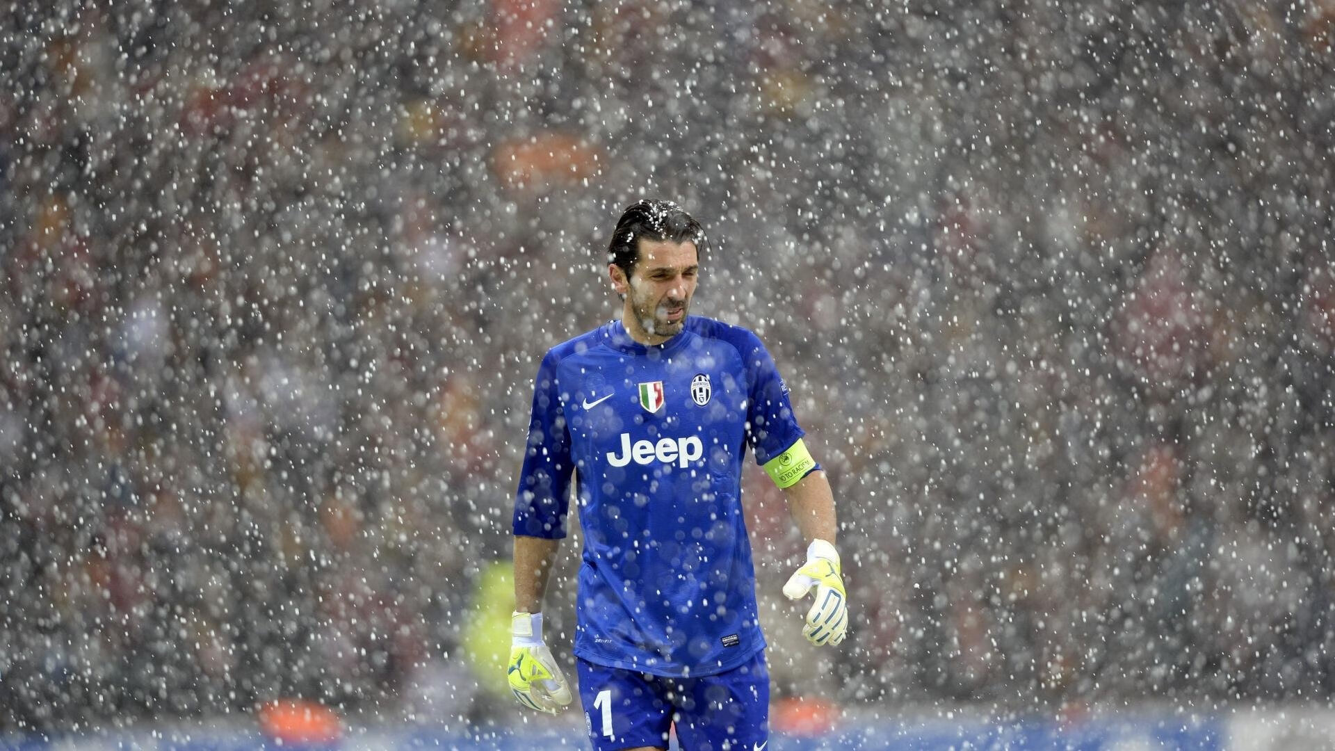 爱游戏中国电竞-“青少年足球冬令营在多个城市同步举办”，全国青少年足球冬令营